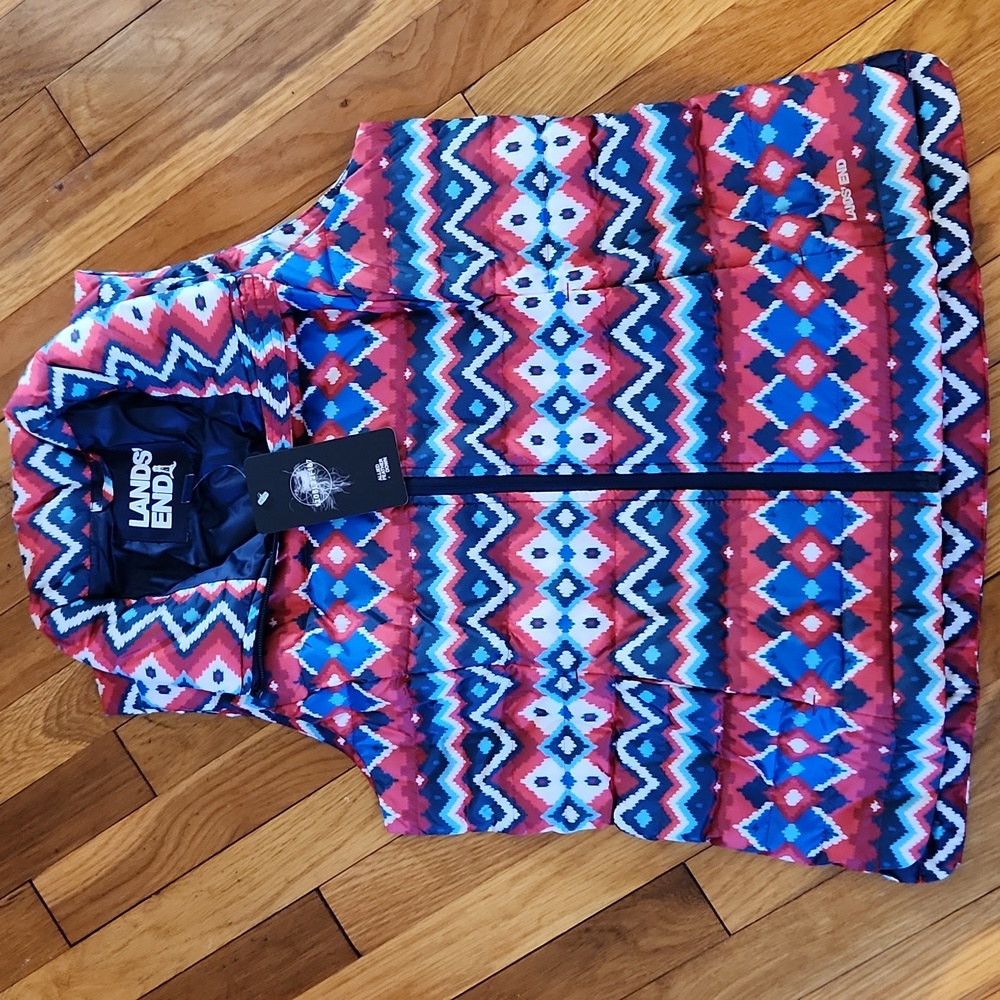 Lands' End Misses' Patterned Puffer Vest  Red, Blue, White NWT Size Small 6-8